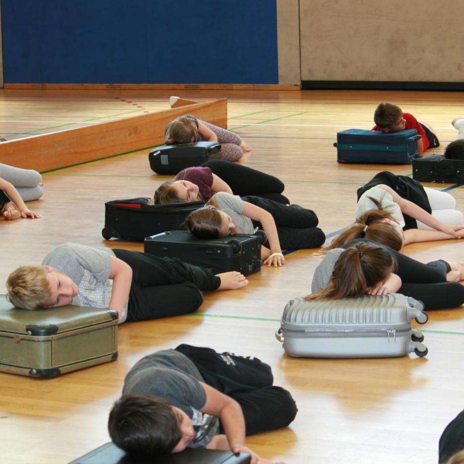 Community Tanzprojekt, Exile-Probe