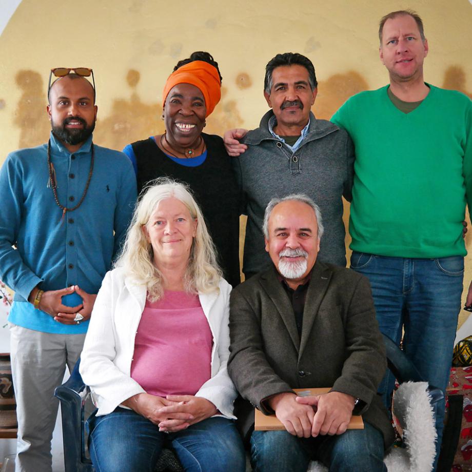 Davoud Sarfaraz & Team 103
