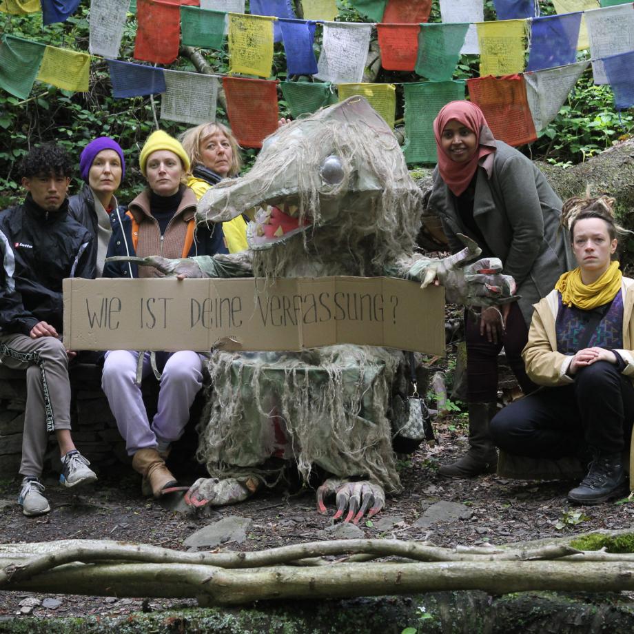 Exkursion nach Avalania: Transnationales Ensemble Labsa meets Money Mouse von Stefanie Oberhoff. Foto: Betty Schiel