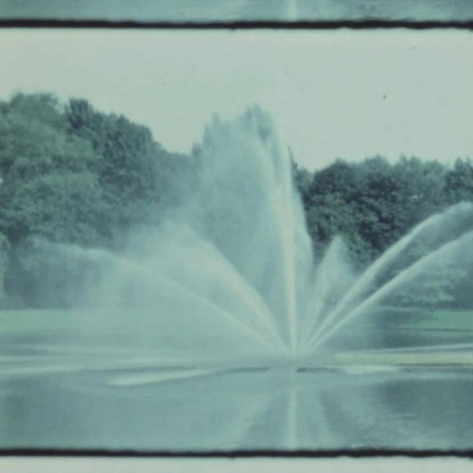 "Frische, helle und süße Fluten", Filmstill aus dem Archiv für Familien- und Amateurfilm des Ruhrgebiets. Foto: Geremia Carrara