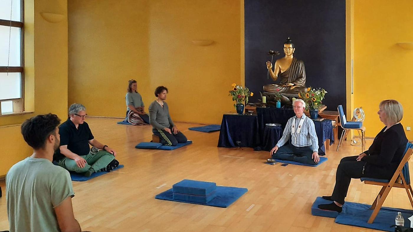 Feier zur ersten Lehrrede des Buddhas, Buddhistisches Zentrum Essen