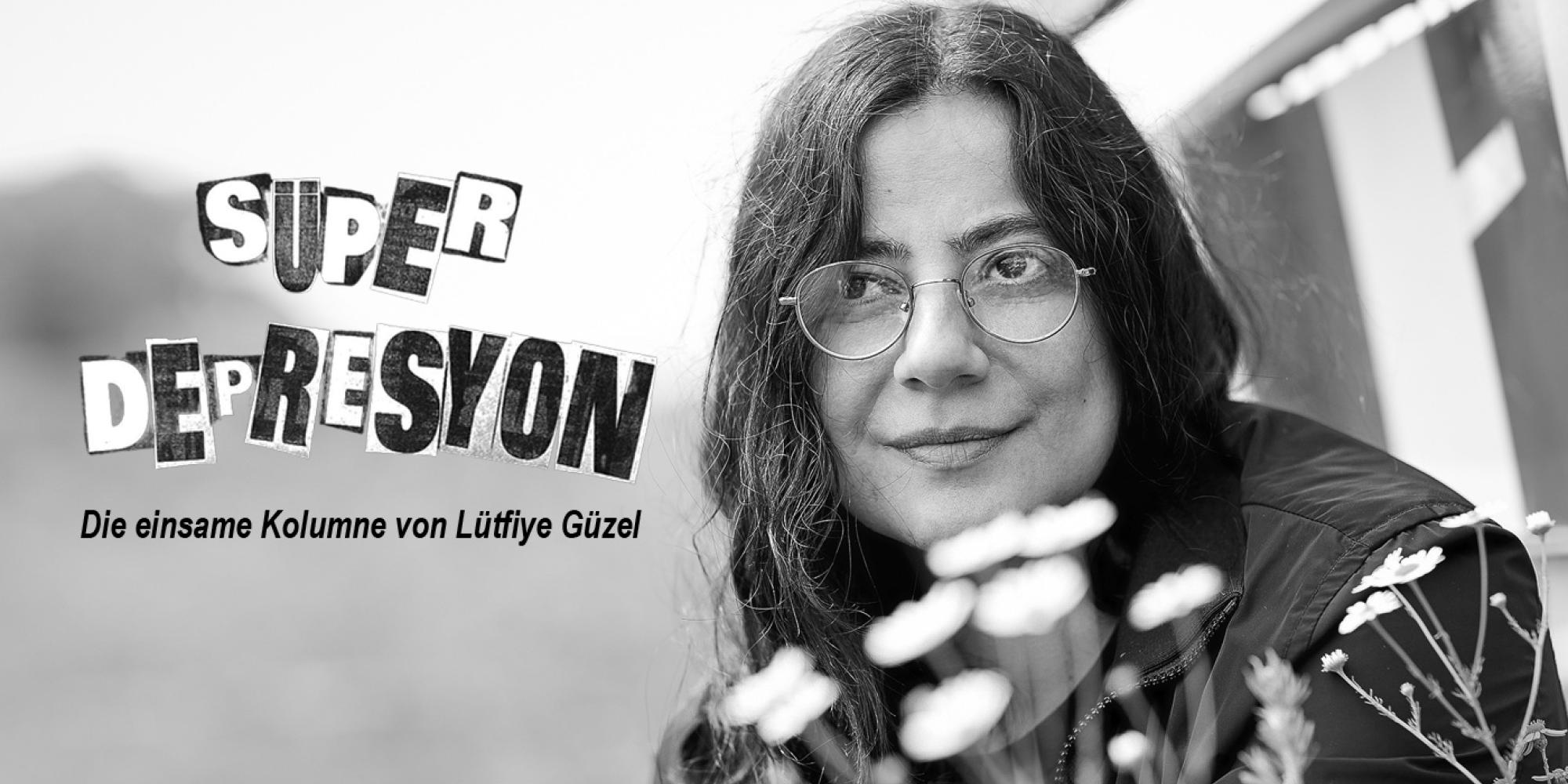 SÜPERDEPRESYON. Die einsame Kolumne von Lütfiye Güzel. Foto: Ben Knabe SÜPERDEPRESYON. Die einsame Kolumne von Lütfiye Güzel. Foto: Ben Knabe